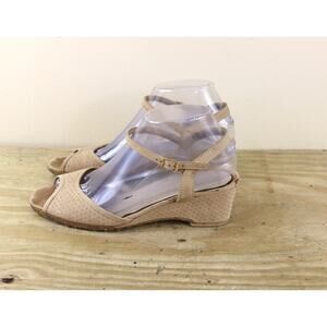 Salvatore Ferragamo Boutique Sandals Womens 8.5A Narrow Tan Suede Wedge Vintage